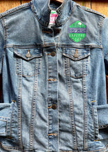 Load image into Gallery viewer, Womens Jean Jacket ADVENTURE IN SEATTLE