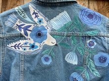 Load image into Gallery viewer, Womens Jean Jaket SASSY BLUEBIRD
