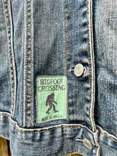 Load image into Gallery viewer, Womens Jean Jacket SASQUATCH SIGHTING