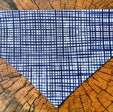 Load image into Gallery viewer, Dog Bandana SEATTLE MARINERS FAN