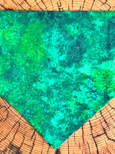 Load image into Gallery viewer, Dog Bandana OREGON DUCKS FAN for your Favorite Ducks Fan!