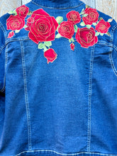 Load image into Gallery viewer, Womens Jean Jacket  RED ROSES
